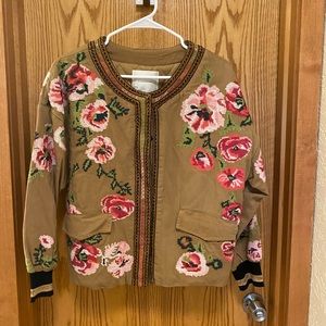 Anthropologie quilted embroidered jacket, snap buttons. Size medium.